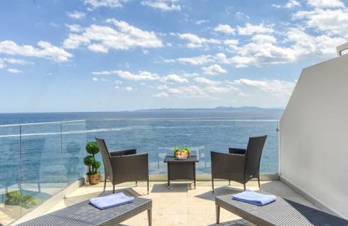 Almadraba-Canyelles Apartment | Apartment Meda Chica by Interhome