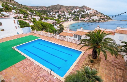 Almadraba-Canyelles Apartment | Apartment- Rodas I - Three Bedroom Apartment, Sleeps 6