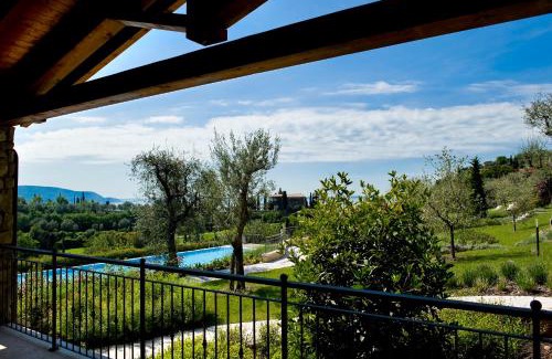 Cecina Apartment | Apartments Golf Bogliaco