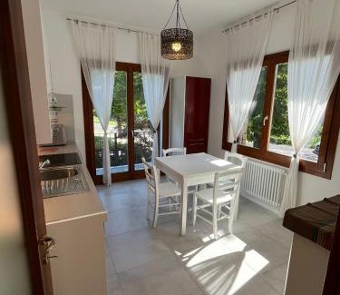 Montegrotto Terme Apartment | Appartamento Camera'n Montegrotto Terme