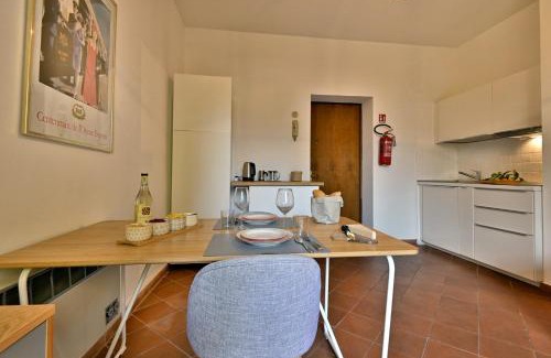 Toscolano Maderno Apartment | Appartamento Marieclaire - Theater Home