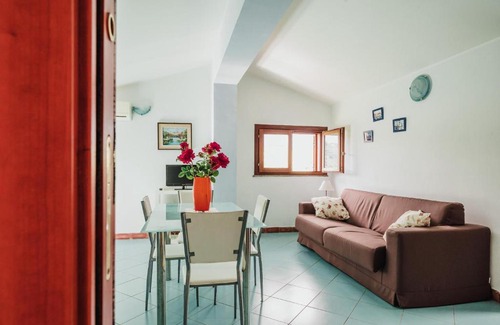 Santa Tecla Apartment | Appartamento Primavera