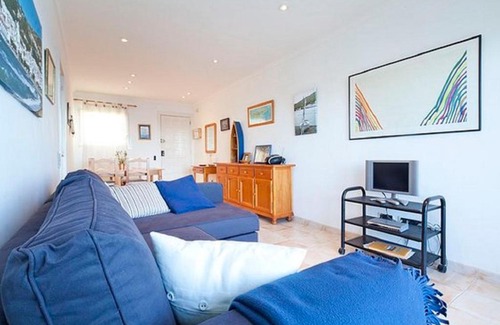 Port de la Selva Apartment | Beachfront Tamariua Costa Brava
