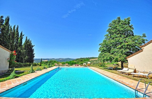 San Gimignano Apartment | Beautiful apartment for 4 guests with A/C, pool, WIFI and TV