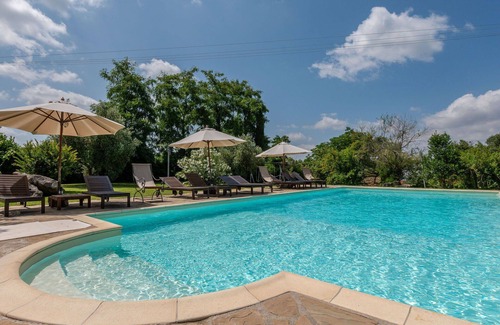 Poggi del Sasso Villa | Beautiful apartment in villa for 5 people with WIFI, pool, A/C, TV, patio and pets allowed