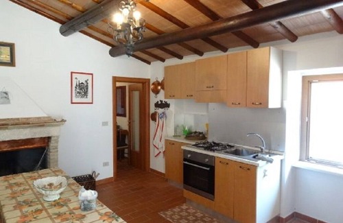 Cugnoli House | BEAUTIFUL COUNTRYSIDE VILLAGE FOR 20 GUESTS
