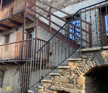 San Damiano Macra Bed & Breakfast | Bed and breakfast ∙ 2 guests