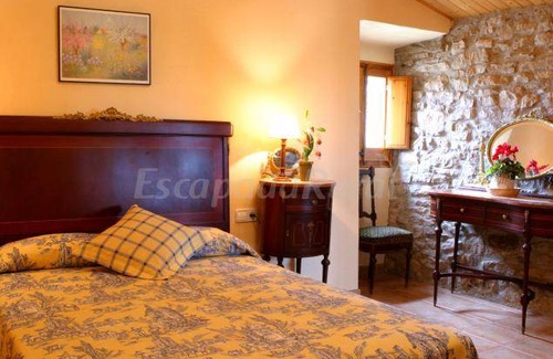 Vallmanya Cottage | Cabin ∙ 6 bedrooms ∙ 13 guests