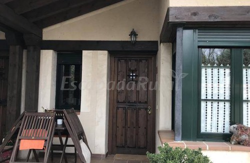 Sebulcor Cottage | Cabin ∙ 9 bedrooms ∙ 4 guests
