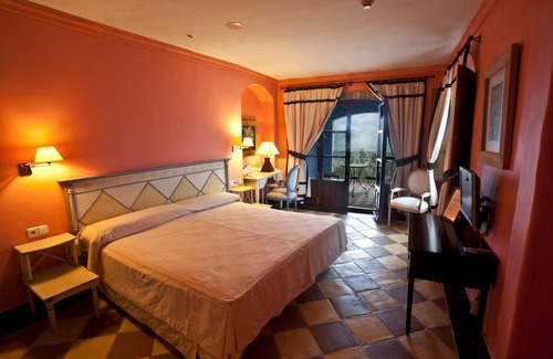 Jimena de la Frontera Hostel | Casa Henrietta