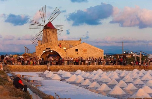 Marsala House | CASA LE LANTANE