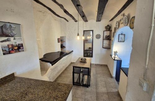 Zarra House | Casa rustica y tranquila en Zarra