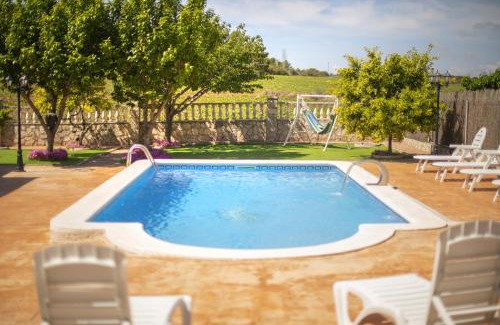 Calafell Villa | Catalunya Casas Tranquil nature 'feel' , yet only 4 min to beach!