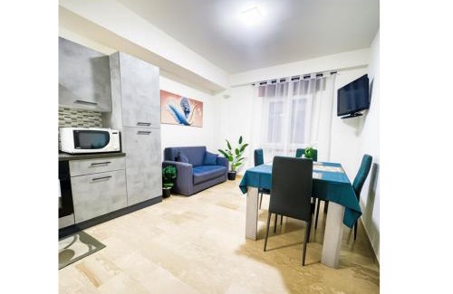 Avezzano Apartment | Chic house