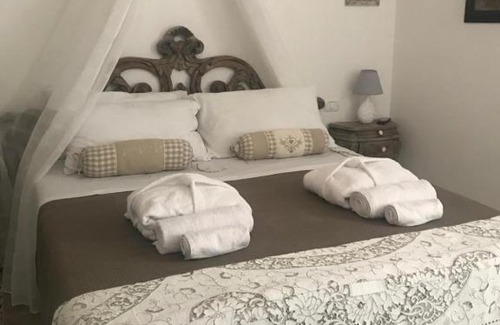 Fasano Apartment | Clementina Room