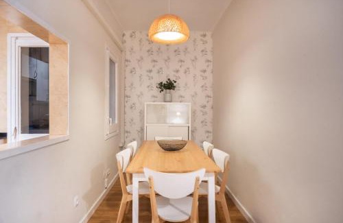 La Sagrada Familia Apartment | Comfortable 3-Bedroom Apartment next to Sagrada Familia, Barcelona