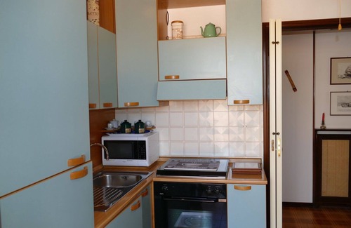 Lavina Apartment | Cosy apartment for 5 guests with A/C, WIFI, balcony and pets allowed