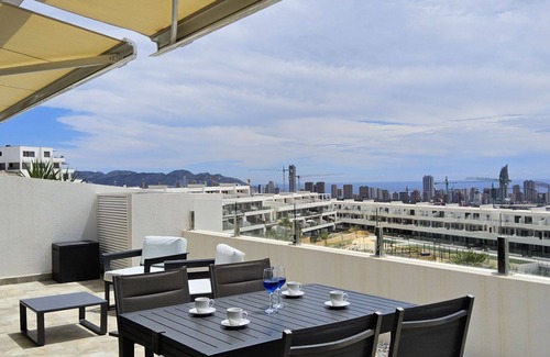 Golf Bahia Apartment | Cosy apartment for 4 guests with WIFI, A/C, pool, TV, patio, panoramic view and parking