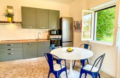 Abbadia Lariana Apartment | Cosy apartment for 4 people with A/C, WIFI, TV and patio