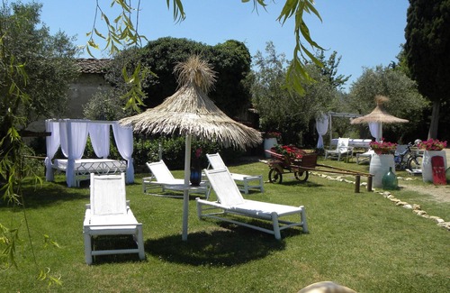 Rignano sull'Arno Apartment | Country Resort with shared swimming pool