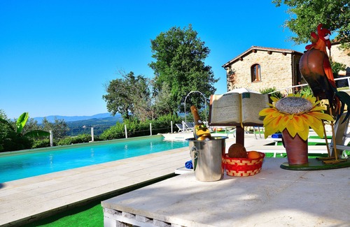 Rignano sull'Arno Apartment | Country Resort with shared swimming pool
