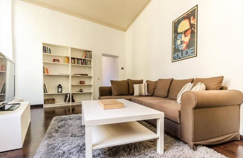Rione IV Campo Marzio Apartment | Cozy 70m2 two-room apartment located on the third floor of a building with a lift (NOT suitable for disabled people). It comfortably accommodates 4 people with a double bedroom and a double sofa bed in the living room.The apartment is the ideal solution