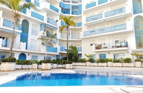 Estepona Apartment | Cozy apartment between the port and the beach