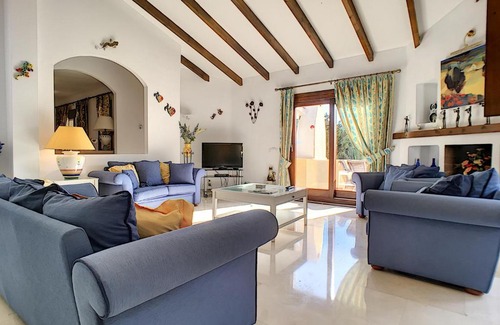 Diputacion de Rincon de San Gines Villa | El Forestal Villa