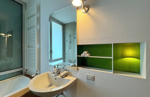 Biella House | Elegant Holiday House surrounded by greenery, ideal for those seeking a little relaxation