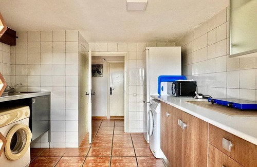 Galapagar Apartment | Farmhouse Apartment with Pool