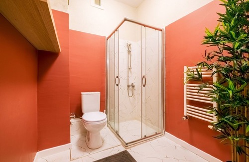 Galata Apartment | Flat w Balcony, Near Istiklal Avenue in Taksim