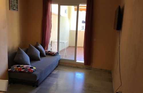 Torreblanca Apartment | Fuengirola Apartment - Self Catering Apartment in Fuengirola, Costa Del Sol