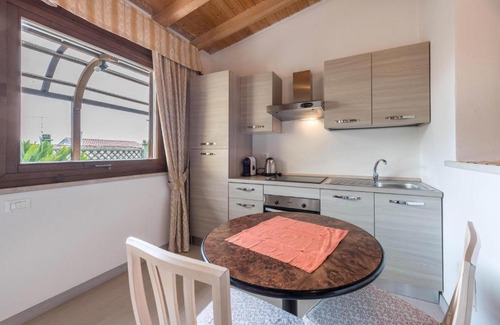 Toscolano Maderno Apartment | Gardasol Monolocale 1 Aparthotel