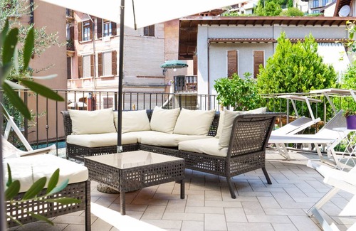 Toscolano Maderno House | Holiday house for 12 persons approx. 236 m² in Toscolano-Maderno, Lake Garda (West shore of Lake Garda)