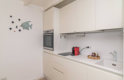 Costa Corallina House | Holiday Home 'Villa Cactus, Costa Corallina' with Sea View, Wi-Fi and Air Conditioning