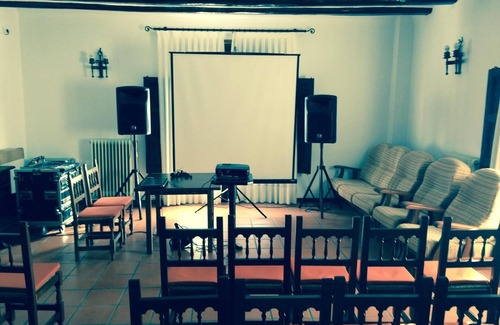 Nogueruelas Hostel | Hostal La Casa Grande