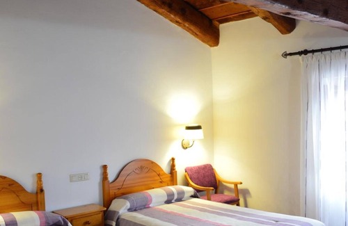 Nogueruelas Hostel | Hostal La Casa Grande