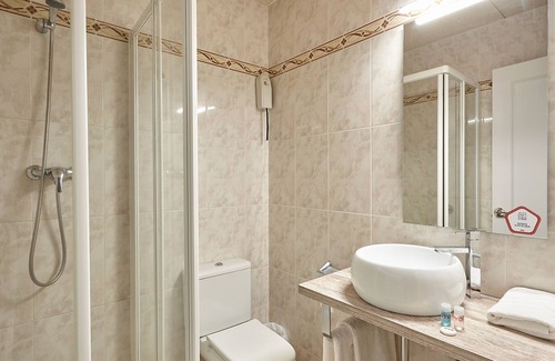 Cervera Hostel | Hostal Nobadis