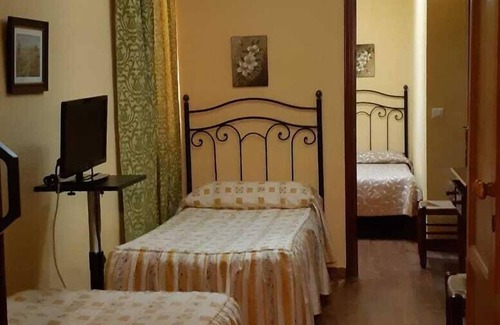 Calanas Hostel | Hostal Rural Las Lomas