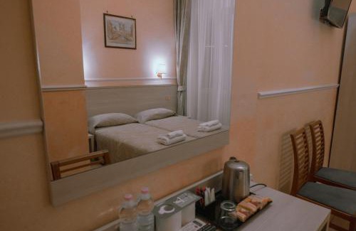 Rione XVIII Castro Pretorio Hotel | Hotel Aristotele