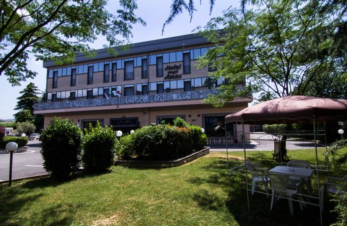 Artena Hotel | Hotel Degli Amici