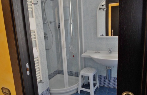 San Bartolomeo al Mare Hotel | Hotel Europa