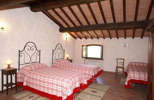 Montone House | House ∙ 3 bedrooms ∙ 6 guests