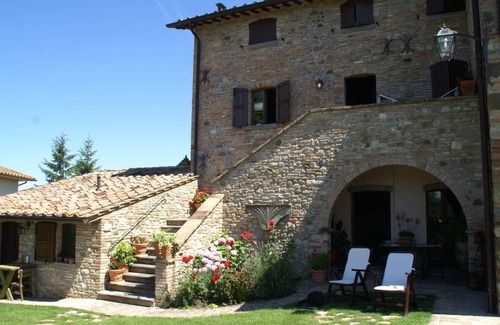 Montone House | House ∙ 3 bedrooms ∙ 6 guests