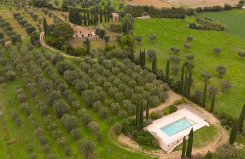 Campagnatico House | House ∙ 4 bedrooms ∙ 9 guests