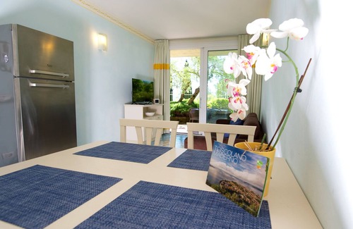Toscolano Maderno Apartment | House