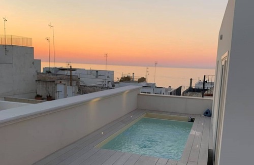 Polignano a Mare Apartment | Il Gelso Bianco, luxury apartment, with sea view terrace and private pool