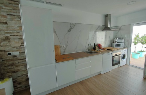 Los Cuarteros Ski Chalet | Independent villa with private pool, 5 min from the beach!