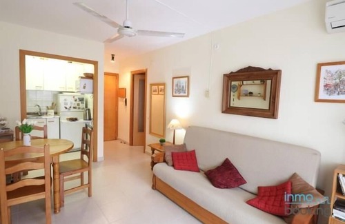 Vinyols i els Arcs Apartment | InmoBooking Olimar, central, air-conditioned and with pool