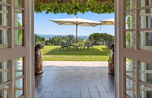 Carella Villa | Tenuta di Eupilio 18, Emma Villas